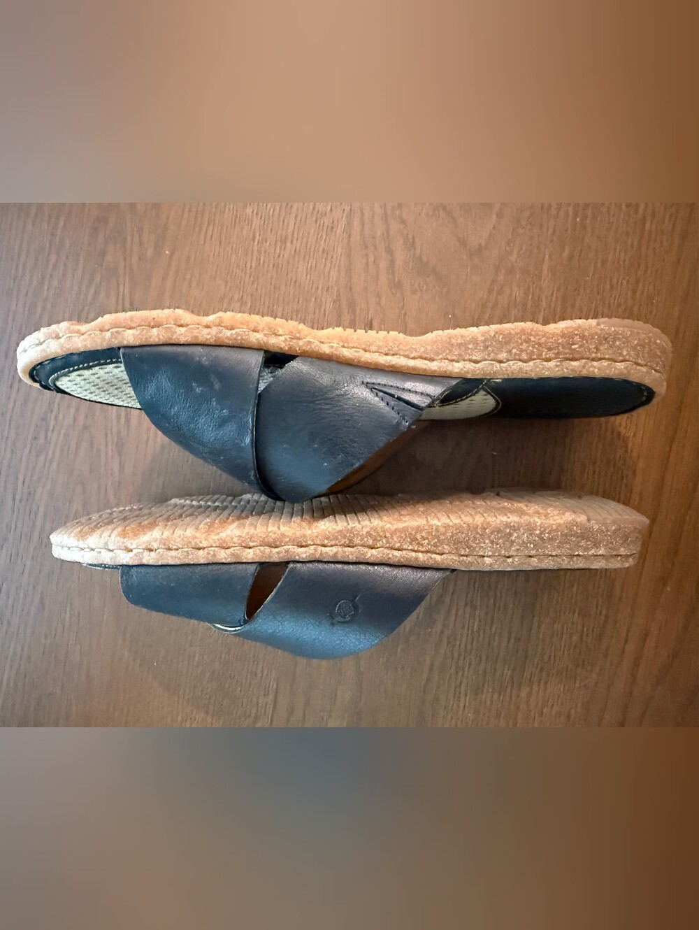 Born Black Slide Sandals Size 10 - Picture 9 of 11